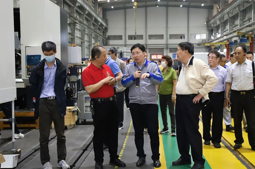 中国机械通用零部件工业协会理事单位及会员代表莅临雷火集团参观指导工作